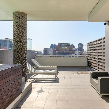 Backup-Powered Trendy Ny City Apartment At Table Mountain Cape Town Exterior photo